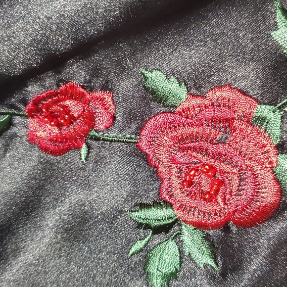 Two Silky Womens Loungewear Sets, Size M - Picture 10 of 10